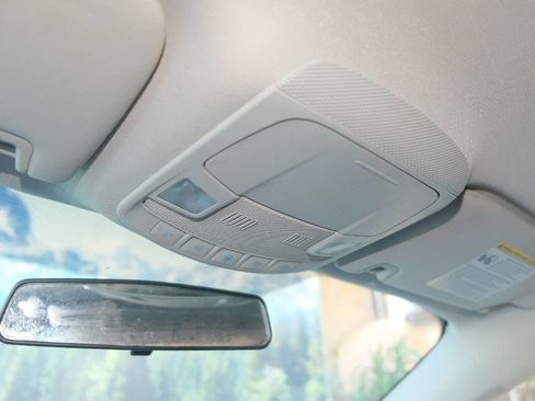 Used 2014 Ford Fusion SE FWD image 26