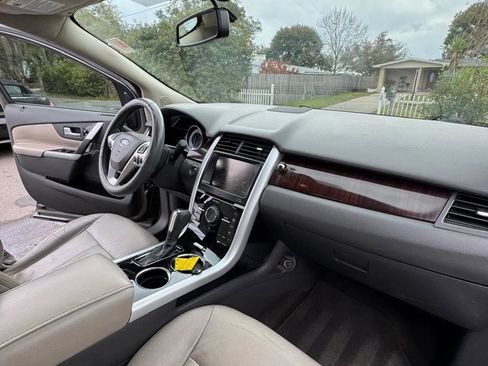 Used 2013 Ford Edge Limited FWD image 11