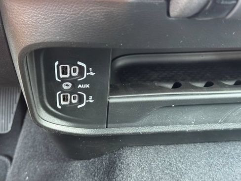New 2026 RAM 3500 Tradesman AWD/4WD image 37