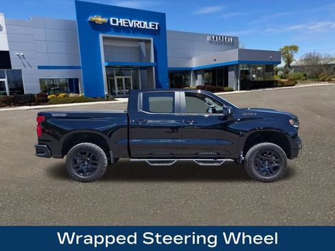 Used 2026 Chevrolet Silverado 1500 LT Trail Boss w/ LT Trail Boss Premium Package AWD/4WD image 28