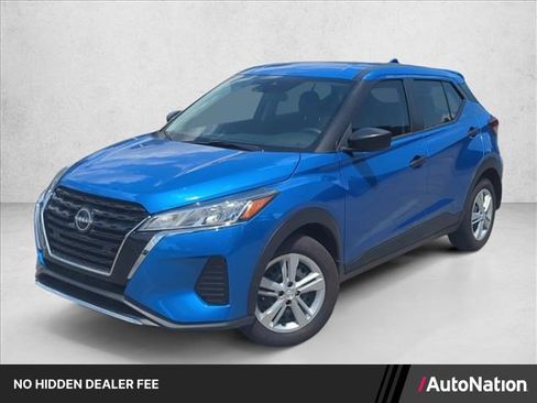 Used 2024 Nissan Kicks S FWD image 1