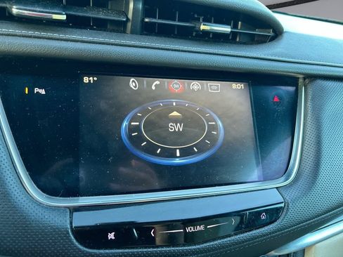 Used 2017 Cadillac XT5 FWD image 24