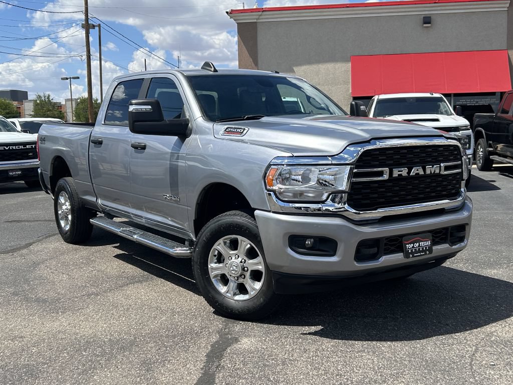 Used 2024 RAM 2500 Big Horn AWD/4WD image 2