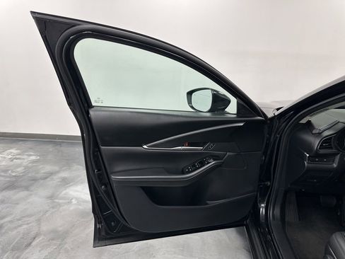 Certified 2025 MAZDA CX-30 AWD 2.5 S w/ Select Sport Pkg image 10