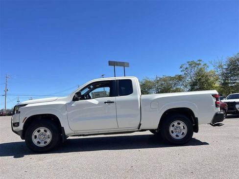 New 2026 Nissan Frontier S w/ Tow Package AWD/4WD image 3