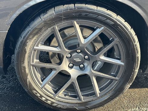 Used 2018 Dodge Challenger R/T Scat Pack image 10