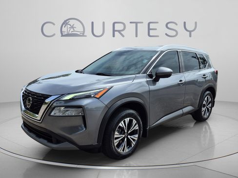 Certified 2021 Nissan Rogue SV w/ Premium Package FWD image 1