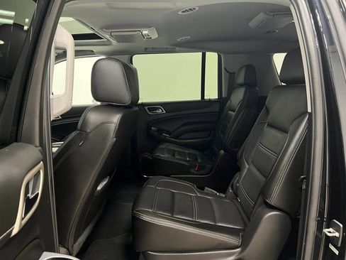Used 2019 GMC Yukon XL Denali image 30