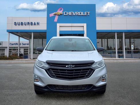 Used 2019 Chevrolet Equinox LT w/ Driver Convenience Package FWD image 2