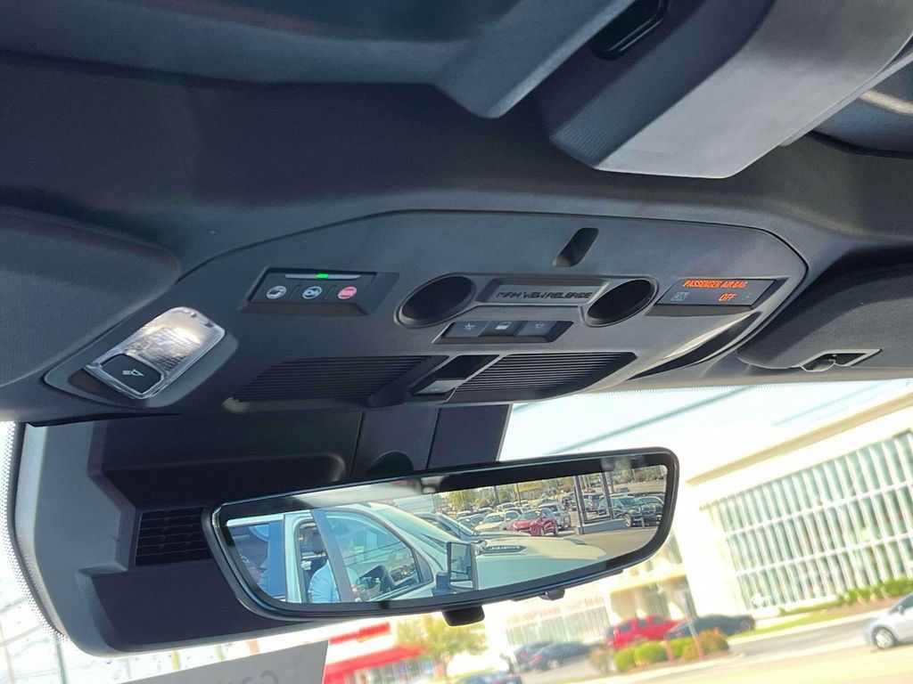 New 2024 GMC Hummer EV 2X w/ Extreme Off-Road Package AWD/4WD image 28