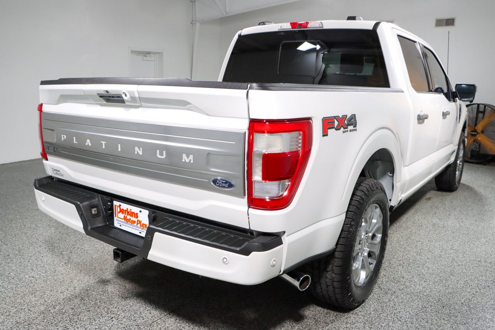 Used 2022 Ford F150 Platinum w/ Equipment Group 701A High AWD/4WD image 7