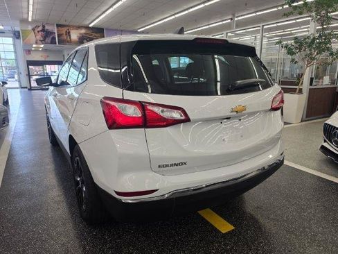 Used 2018 Chevrolet Equinox LS FWD image 6