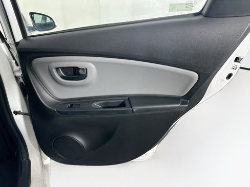Used 2015 Toyota Yaris L FWD image 25