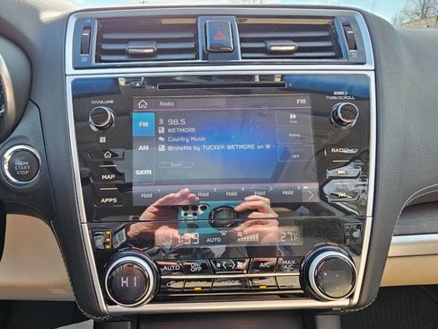 Used 2019 Subaru Outback 2.5i Limited w/ Popular Package #2 image 32