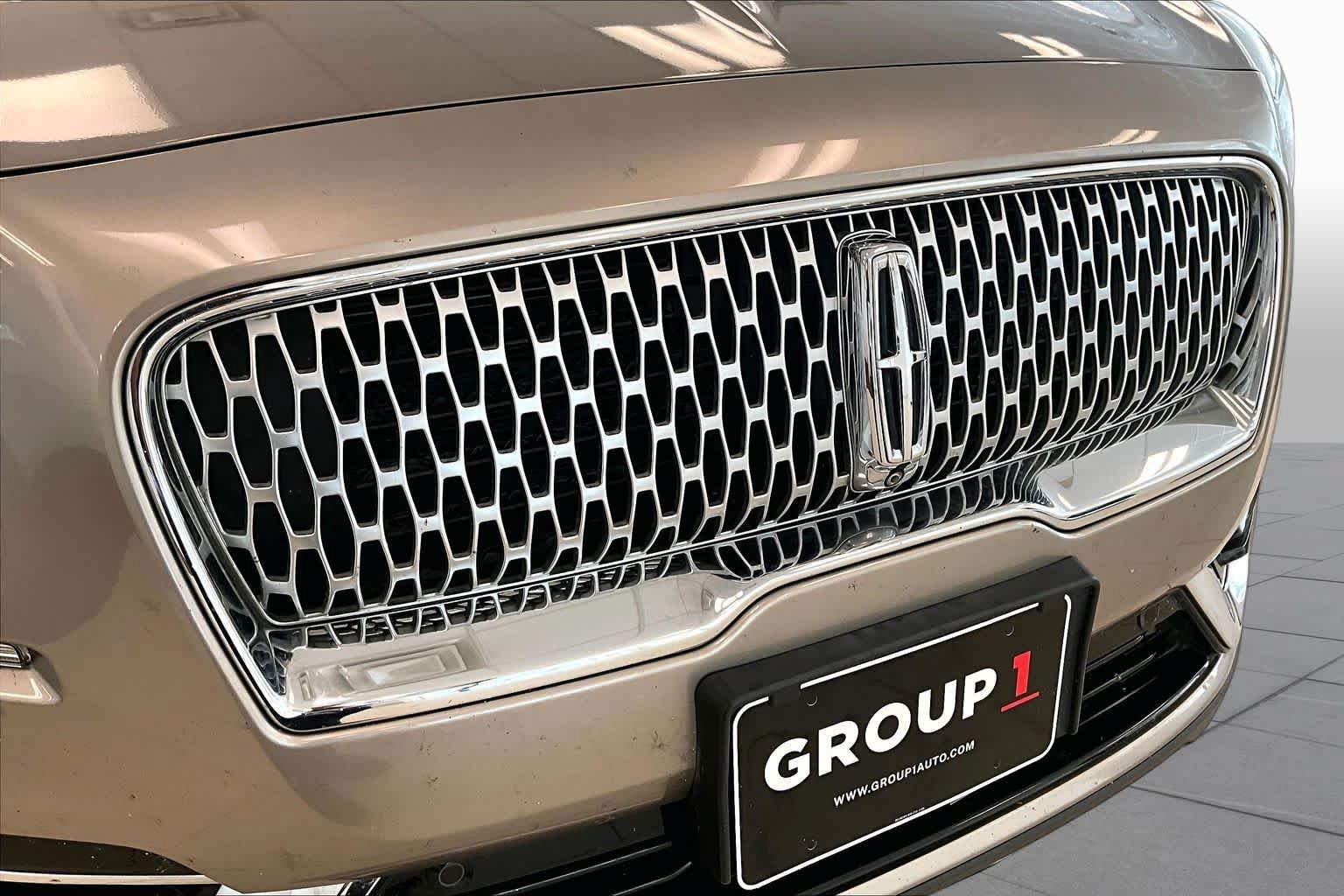 Used 2019 Lincoln Nautilus Reserve FWD image 28