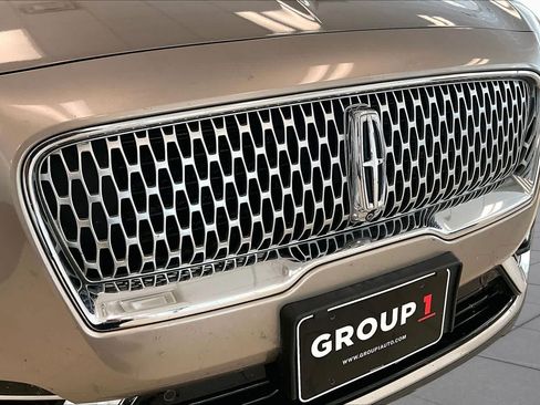Used 2019 Lincoln Nautilus Reserve FWD image 28