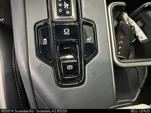 Used 2026 Lexus TX 500h AWD w/ Technology Package image 25