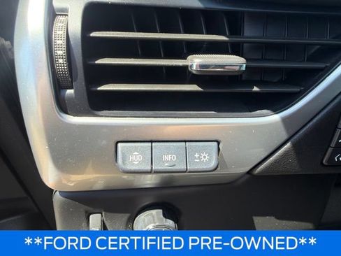 Used 2020 Chevrolet Tahoe Premier RWD image 23