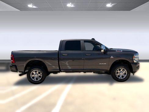 Used 2024 RAM 2500 Laramie w/ Safety Group AWD/4WD image 7