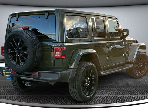 Used 2023 Jeep Wrangler Unlimited Sahara w/ Cold Weather Group image 6