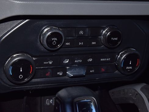 Used 2022 Ford Bronco Big Bend image 29