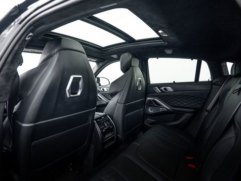 Used 2025 BMW X6 M Competition w/ Executive Package image 22