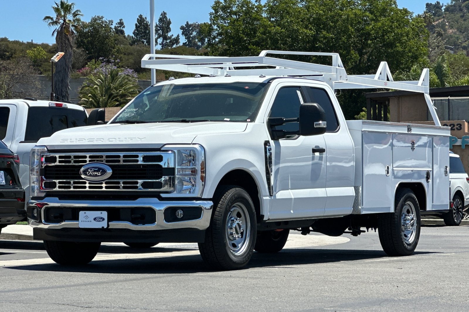 New 2026 Ford F350 XL w/ XL Chrome Package RWD image 7