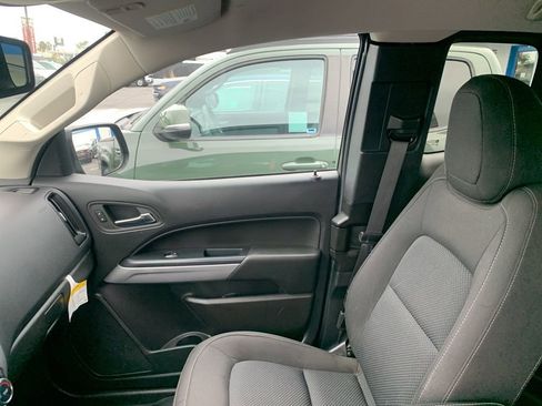 Used 2022 Chevrolet Colorado LT w/ Fleet Safety Package RWD image 15
