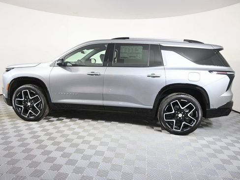New 2026 Chevrolet Traverse High Country AWD/4WD image 3