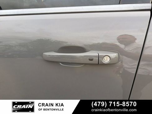 Used 2019 Dodge Durango SXT image 11