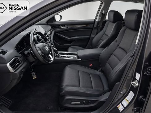 Used 2020 Honda Accord Sport image 7
