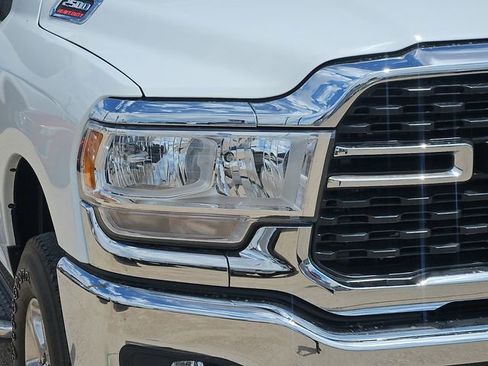 Used 2024 RAM 2500 Big Horn w/ Off Road Package AWD/4WD image 8