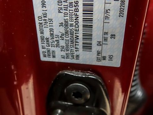 Used 2022 Ford F150 Lariat w/ Equipment Group 502A High image 29