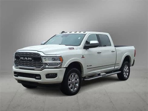 Used 2020 RAM 2500 Limited image 4