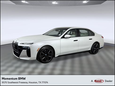 Used 2025 BMW 760i xDrive 760i xDrive w/ Premium Package image 1