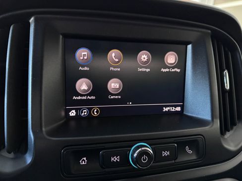 Certified 2022 Chevrolet Colorado W/T w/ Custom Special Edition image 17