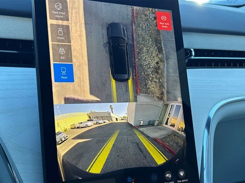 New 2025 Volvo EX90 Plus image 20