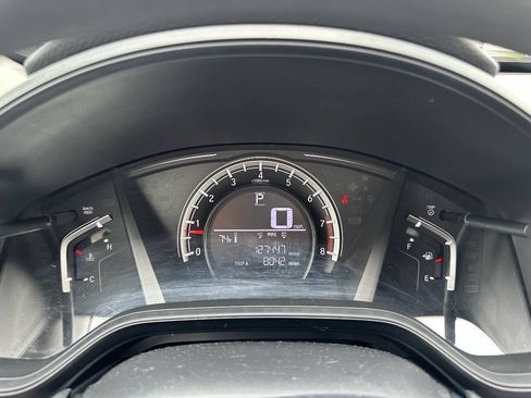 Used 2018 Honda CR-V LX image 16