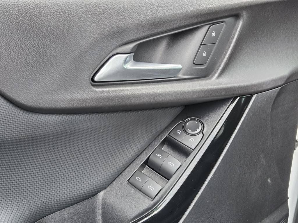Used 2026 Chevrolet Equinox LT FWD image 14