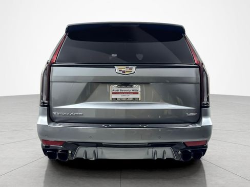 Used 2024 Cadillac Escalade ESV V w/ LPO, Floor Liner Package image 4