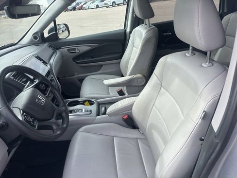 Used 2021 Honda Pilot EX-L image 16