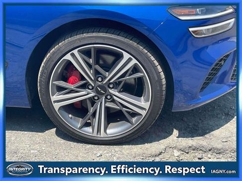 Used 2025 Genesis G70 2.5T w/ Sport Prestige Package image 9