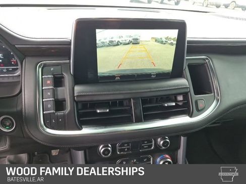 Used 2022 GMC Yukon XL SLE image 17