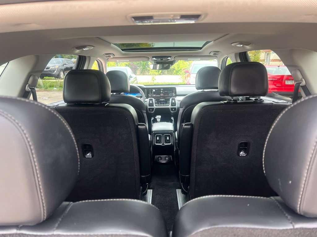 Certified 2023 Kia Sorento SX AWD/4WD image 14