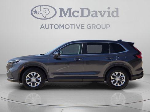 Used 2025 Honda CR-V LX image 2