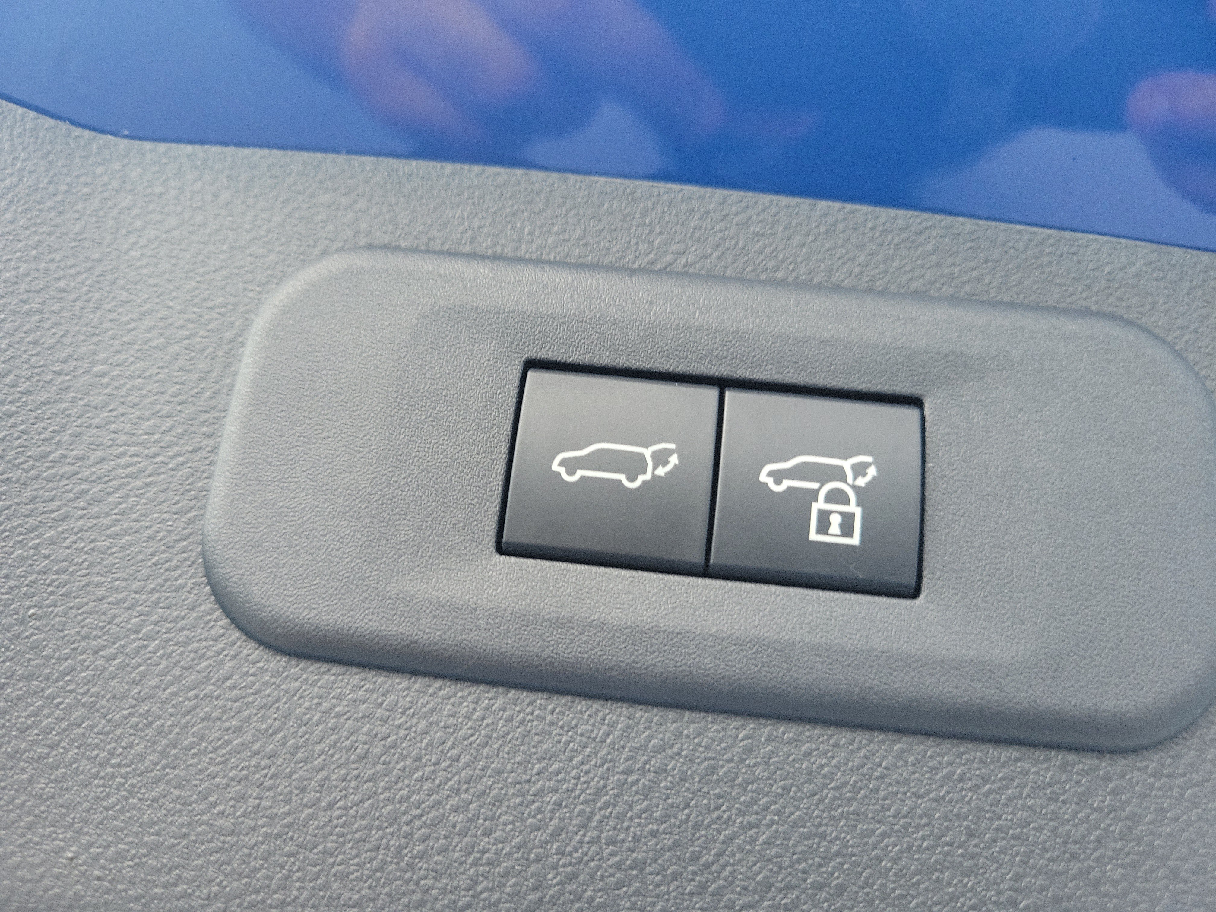 Used 2025 Lexus NX 250 FWD w/ Towing Package (2000 Lbs) image 10
