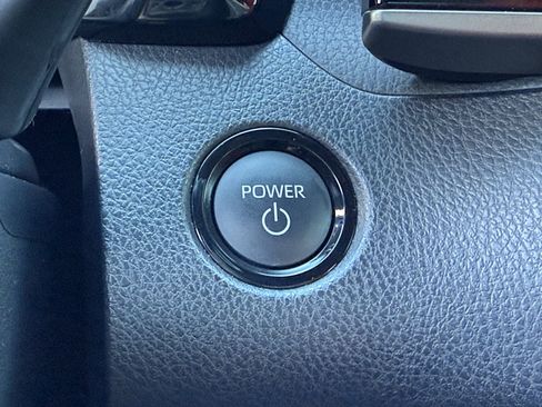 Used 2025 Toyota Camry XSE image 30