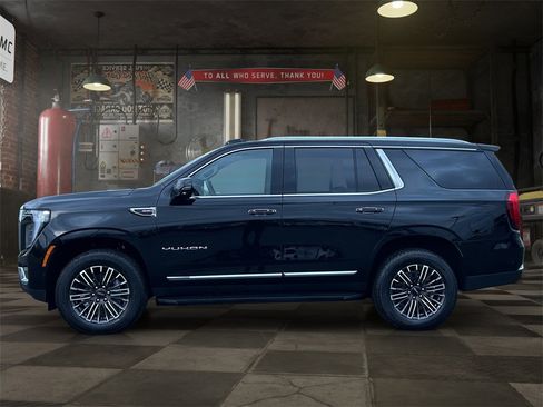 Certified 2026 GMC Yukon Elevation w/ LPO, Floor Liner Package image 6