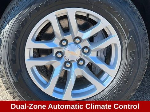 Used 2022 Chevrolet Silverado 1500 LT image 8