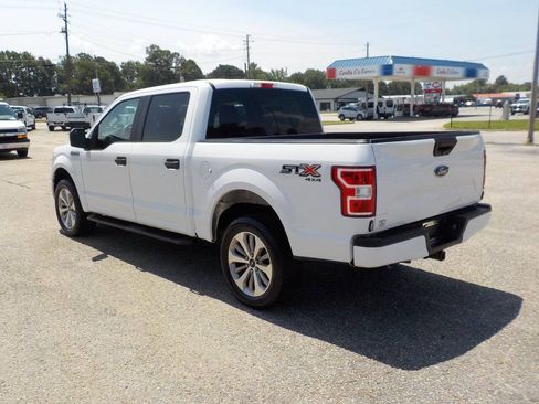 Used 2018 Ford F150 XL w/ Equipment Group 101A Mid AWD/4WD image 3